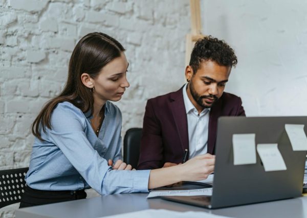 contacto abogados polacos